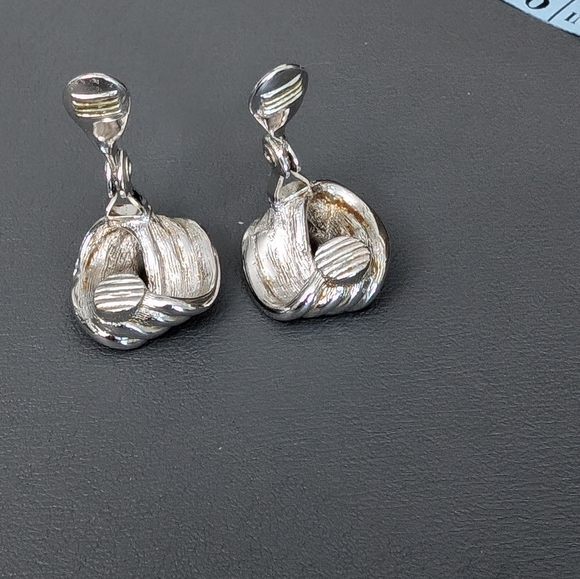 Vintage Monet Polished Silver Tone Swirl, Clip Style Earrings - Picture 6 of 9